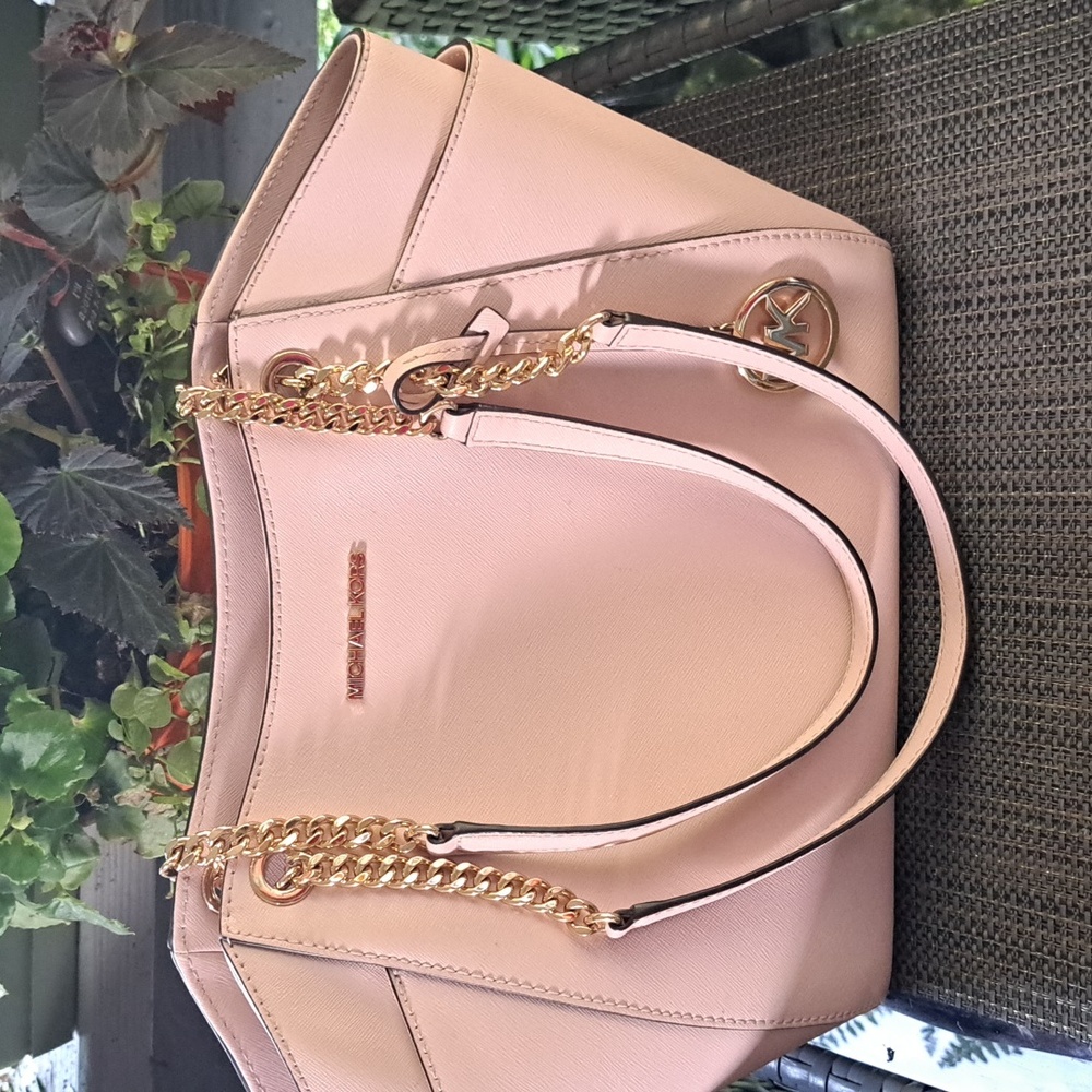 Michael Kors Pink Jet Set Medium Size Leather Shoulder Bag Excellent Condition